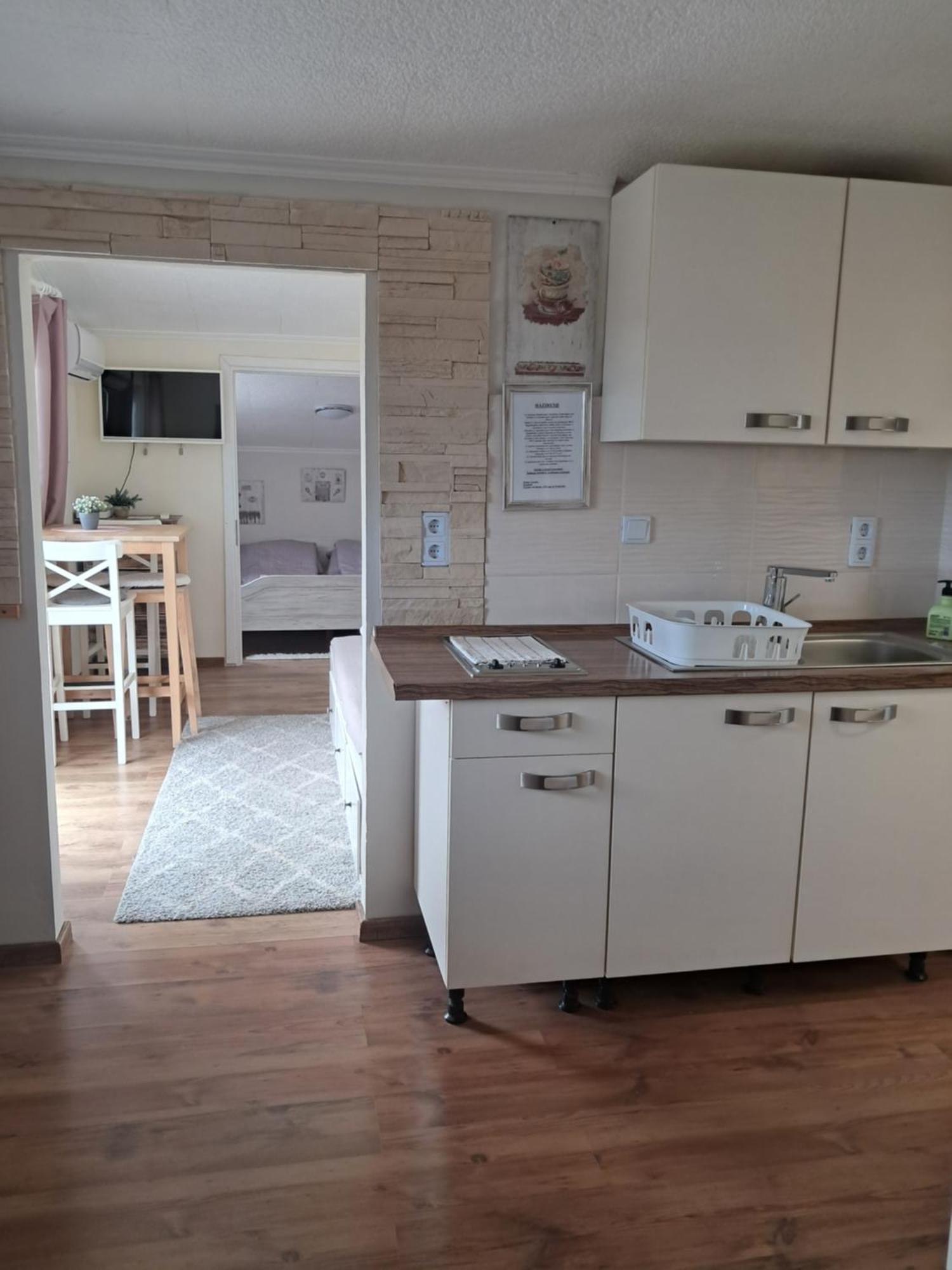 Takler Home Alsóörs Kültér fotó